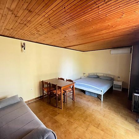 Apartma Korelc Koper Exterior foto